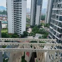 阳台与客厅打通，没地方晒衣服？看了闺蜜家的“高级晾衣法”，我服了！