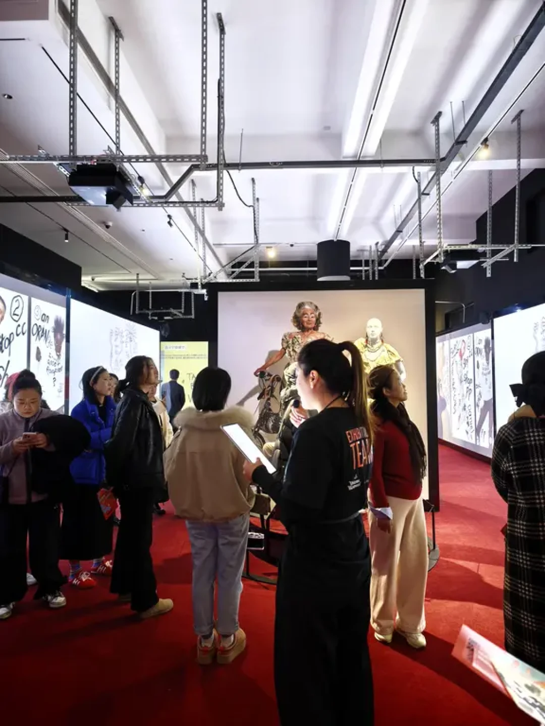 Vivienne Westwood的｜成都麓湖展超全攻略