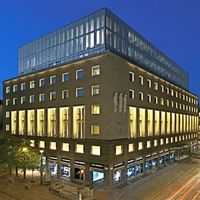 【酒店】// 经典奢华的酒店代表 ---- 米兰阿玛尼酒店 (Armani Hotel Milano)