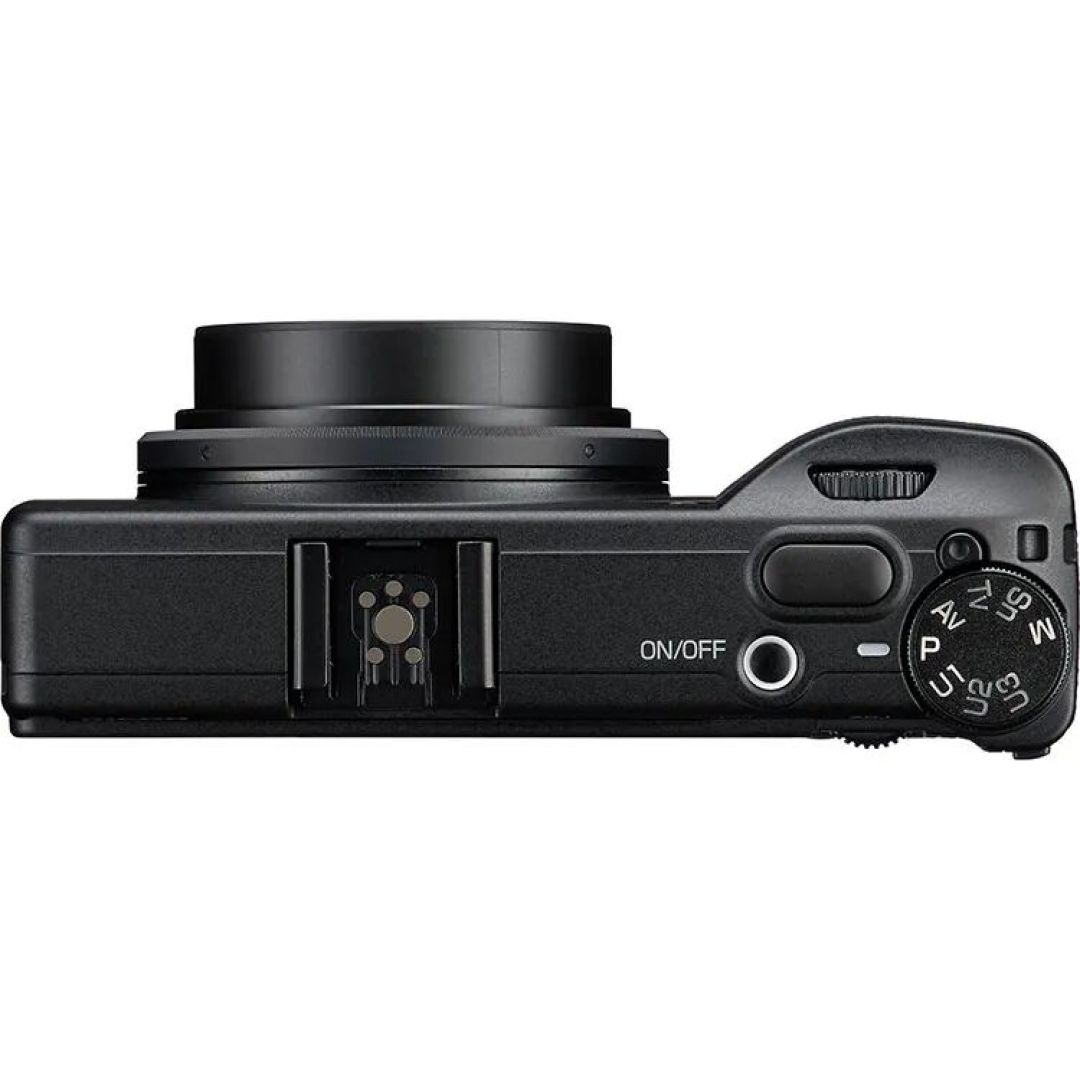 Ricoh GR IV Monochrome 登场!黑白专用Sensor、实体红色滤镜,彻底回归摄影原点!