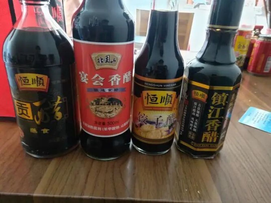 恒顺醋业面临“前后夹击”
