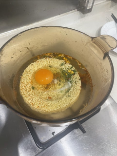 年度回购王！今麦郎超大面饼，15元两大袋的速食方便面！