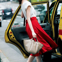 不管你是30还是50岁，都要有一款“托特包”，时髦百搭特显气质