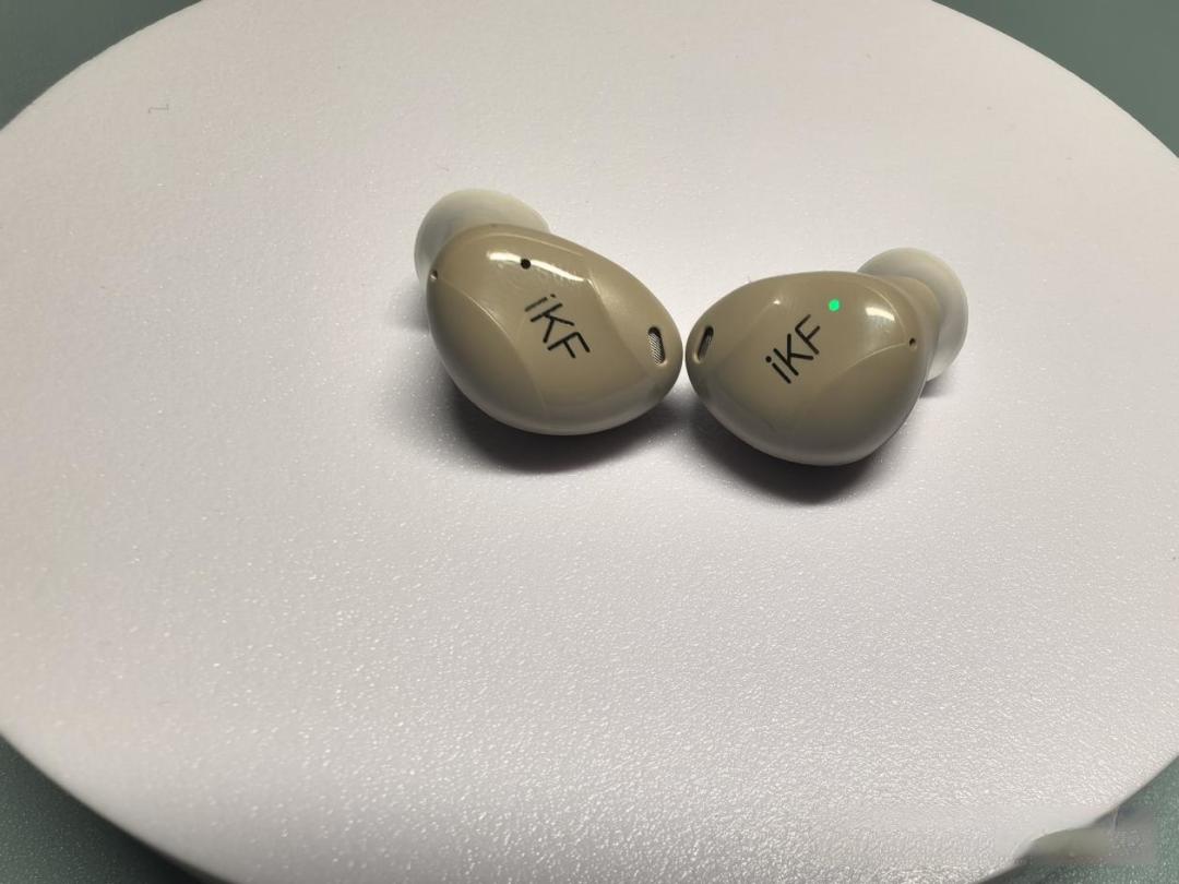 iKF 楼兰豆式降噪蓝牙耳机性价比如何?