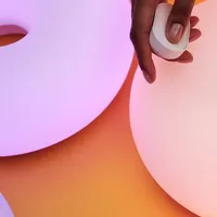 宜家“爆款”甜甜圈灯推出智能变色新版本