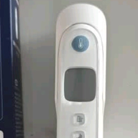 工位必备！1秒测温鱼跃体温计
