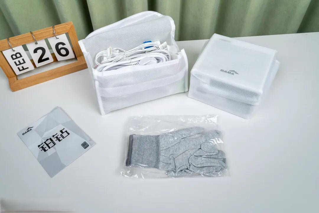 用料扎实，架构先进，先马铂钻1000W白金牌全模组电源 拆解评测