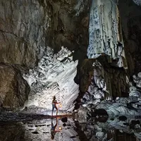 闯入地心世界！广西小众探洞，新手友好！