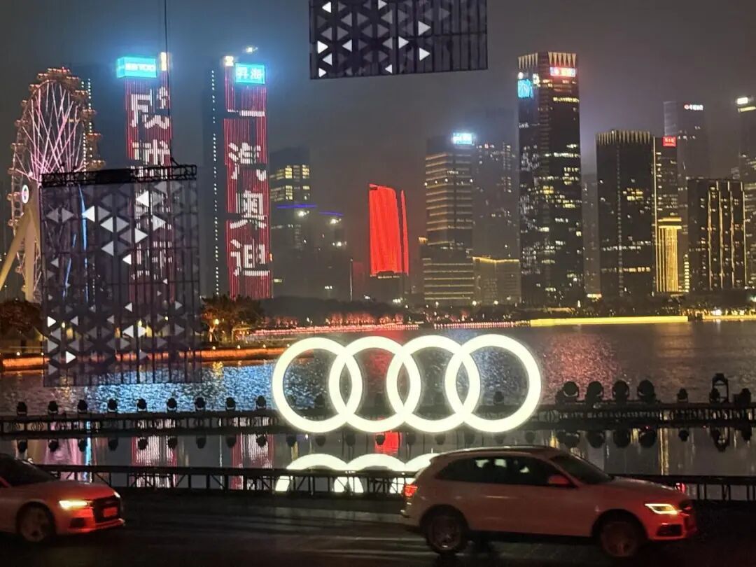 30.98万起！全新奥迪Q5L“含华量”飙升，豪华品牌找到转型最优解？