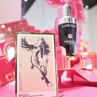 徐悲鸿奔马五大联名：谁接住了大师的风骨？