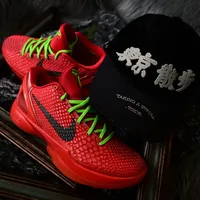 反转青蜂俠，真的该鸳鸯穿？