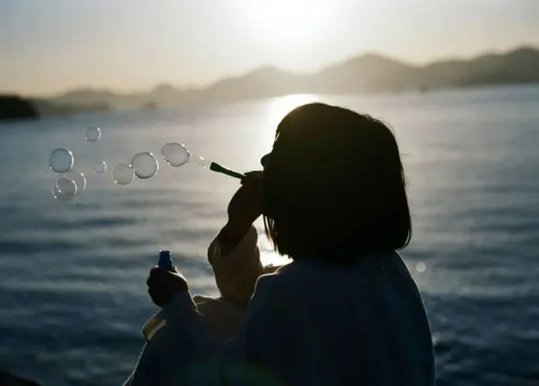审美积累6|日本岩仓诗织 定格未写完的诗