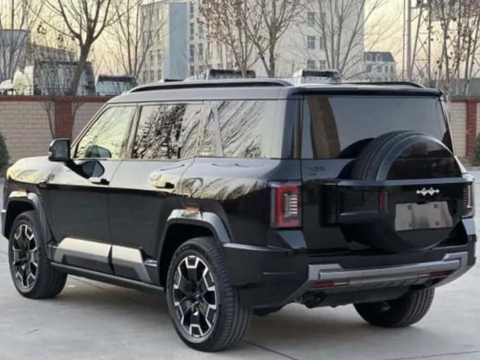 方程豹新能源车