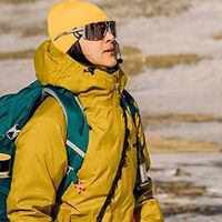 建议大家：买冲锋衣不要只盯着始祖鸟，换成这4个品牌更有性价比