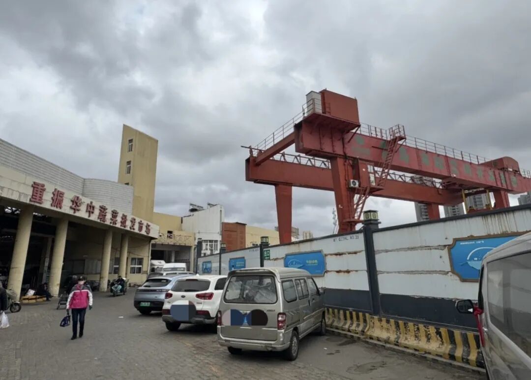 老沧口的一条百年老路,青岛地铁3号线上的一个路名,振华路
