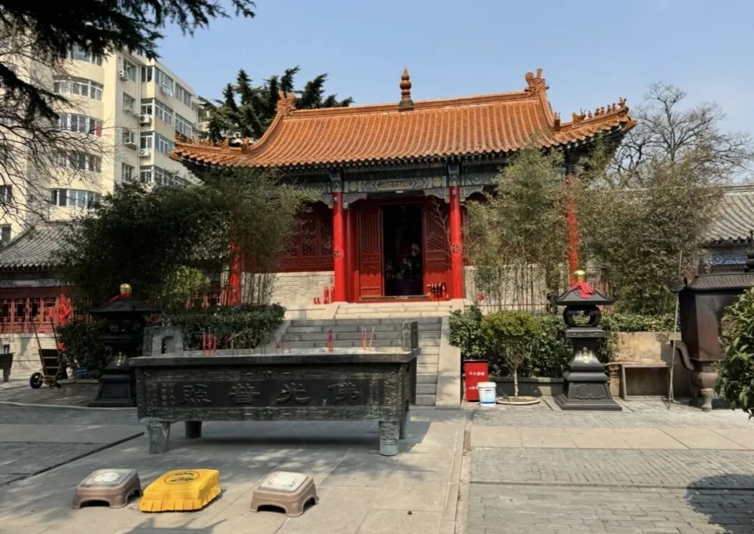 老沧口的一条百年老路,青岛地铁3号线上的一个路名,振华路