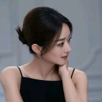 断层惊艳！赵丽颖以纪梵希全球代言人身份亮相，盘发黑裙解锁法式美学新高度