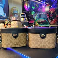 Coach kay20新旧款对比开箱