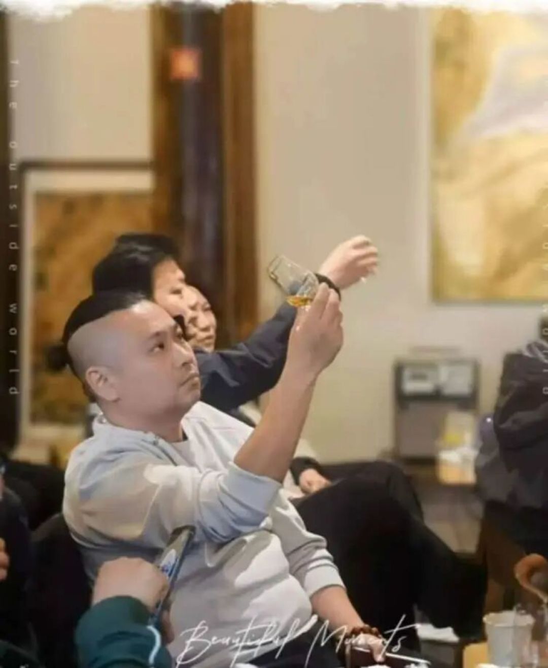 威驷 X 罗岚书屋 :一场不一样的历史对话