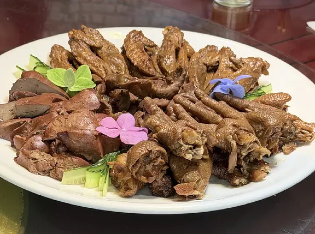 在沧州,我吃到了00后主厨守住的百年手艺