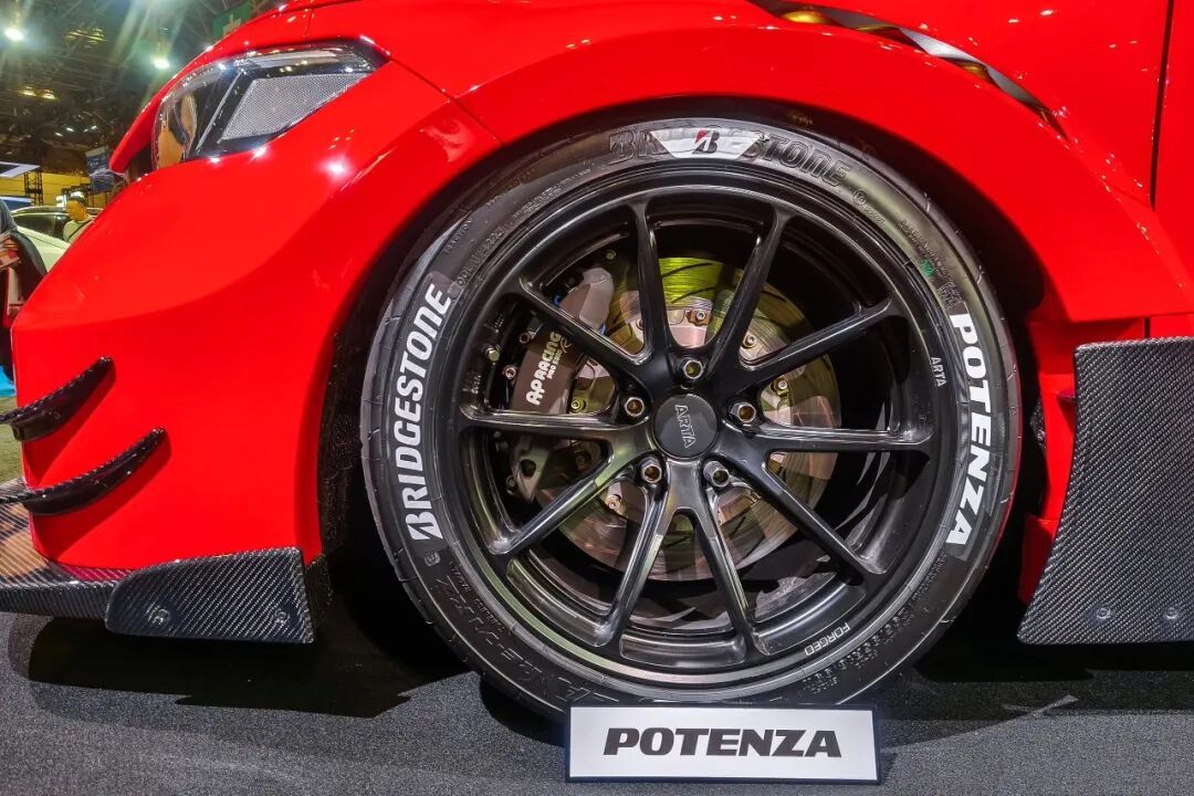 售价近百万的思域FL5 Type-R?全球限量20台,车主们照着这改!