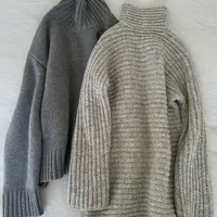 单穿也有风格的灰色毛衣｜Hermès和COS