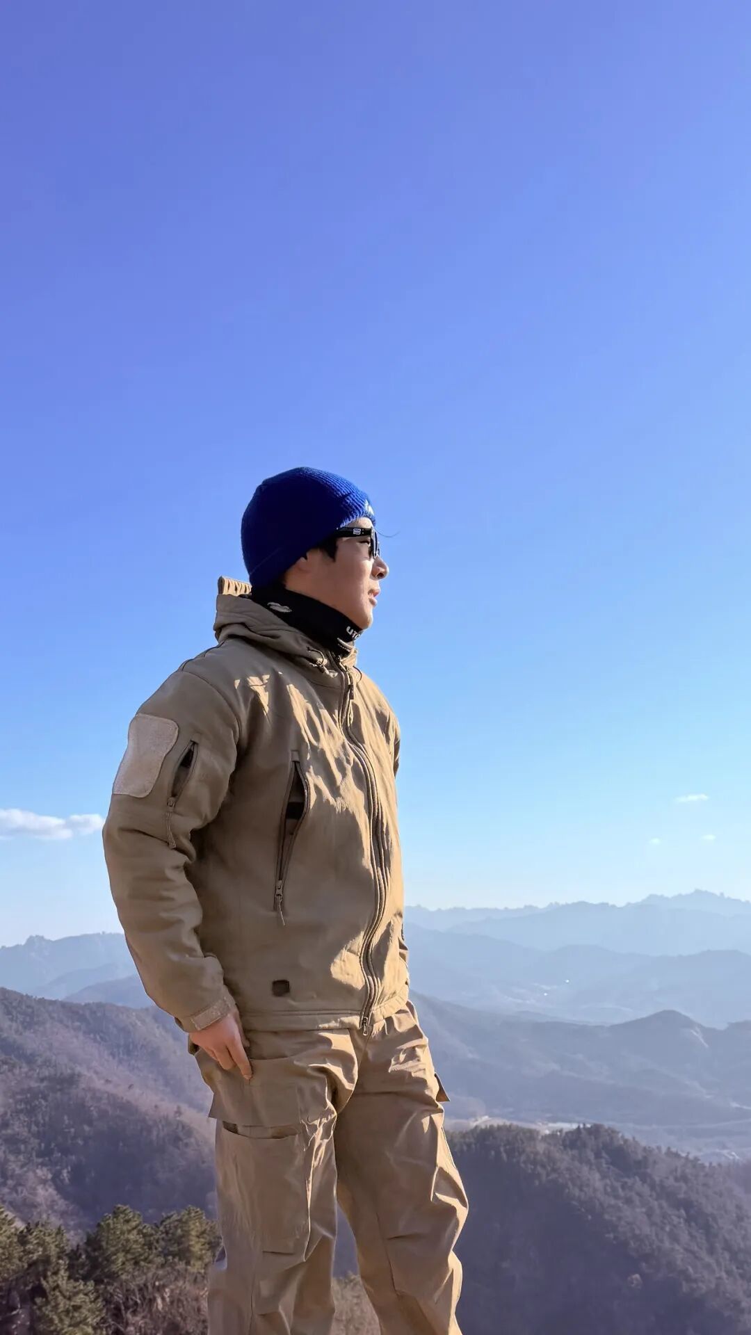 青岛徒步｜天冷后户外爬山的穿搭小技巧（你的看看）
