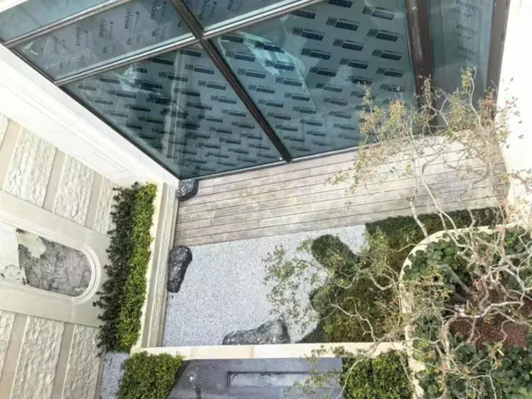 不管多大的庭院,第一映像一定是清爽
