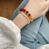 传统玉石手串 vs 现代设计款？128位用户真实体验告诉你答案