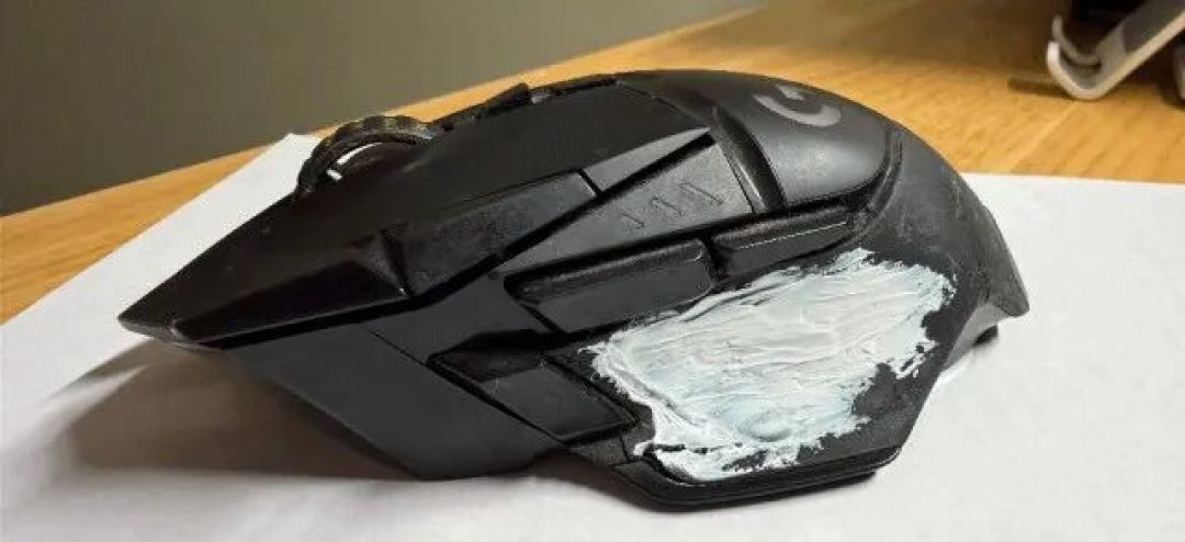 鼠标侧裙/侧边手胶的老化脱落问题的一个 DIY 解决方法(以罗技 Logitech G502 LIGHTSPEED 为例)
