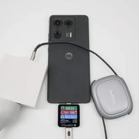 联想推出thinkplus伸缩快充线，支持PD3.2 240W 与7A大电流，超薄体积随拉随用！