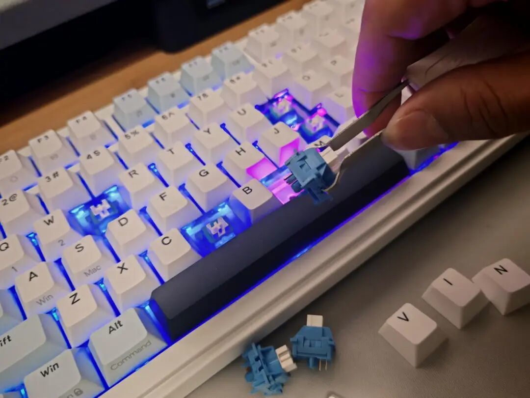 办公娱乐双修利器，珂芝K98 V2成为了我的新晋主力键盘