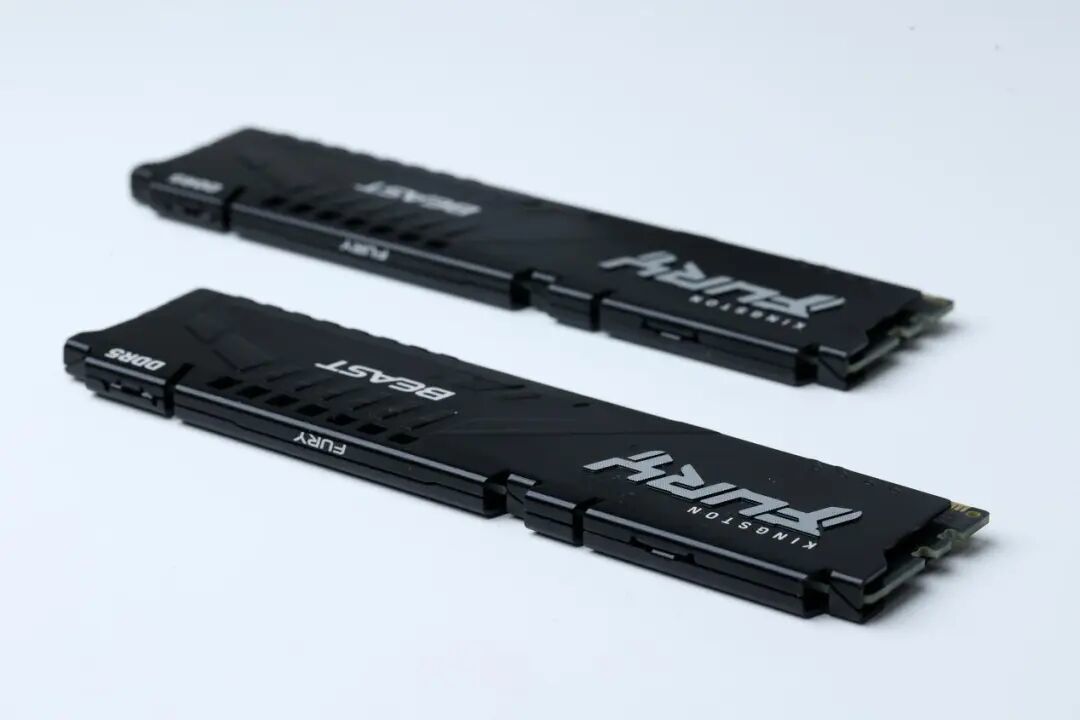 CL30超低延迟+稳上DDR5 7800！金士顿超级野兽DDR5 6000内存深度测试