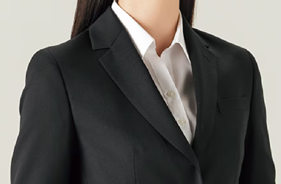 职场女性必读|选择女士西装时应重视的 7 点