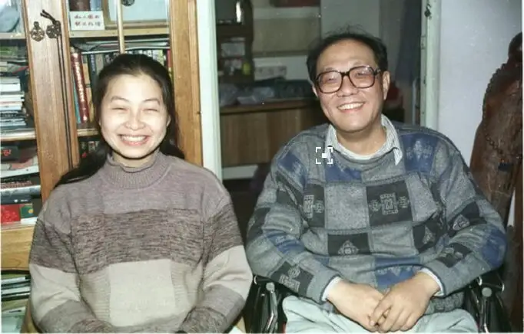 史铁生:世界以痛吻我,我要报之以歌