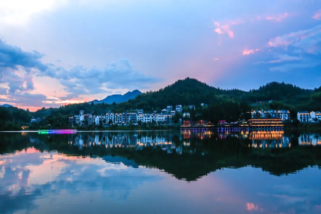 已经火了20多年!桐庐农家乐为何能成“浙里严选”?丨桐庐观察
