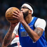 湖人该不该梭哈浓眉？球迷观点大PK：争冠窗口VS未来资产