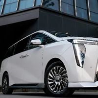 广汽传祺M8宗师版：家庭与商务的理想选择