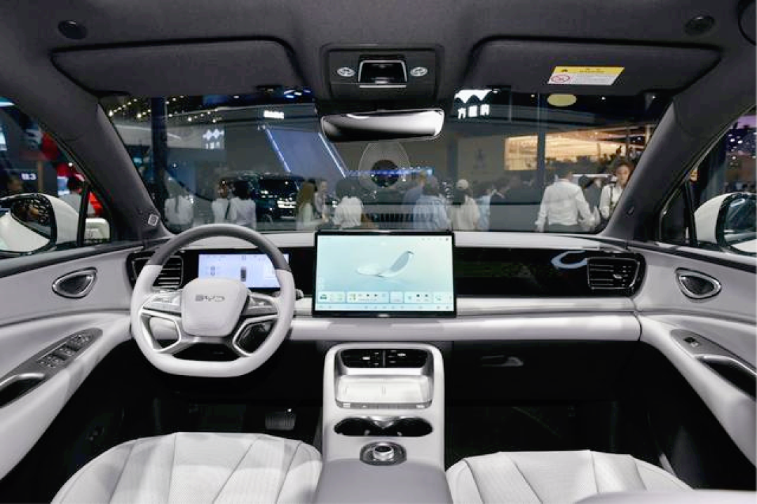 比亚迪全新海狮06 EV来袭,标准中型SUV,纯电710km