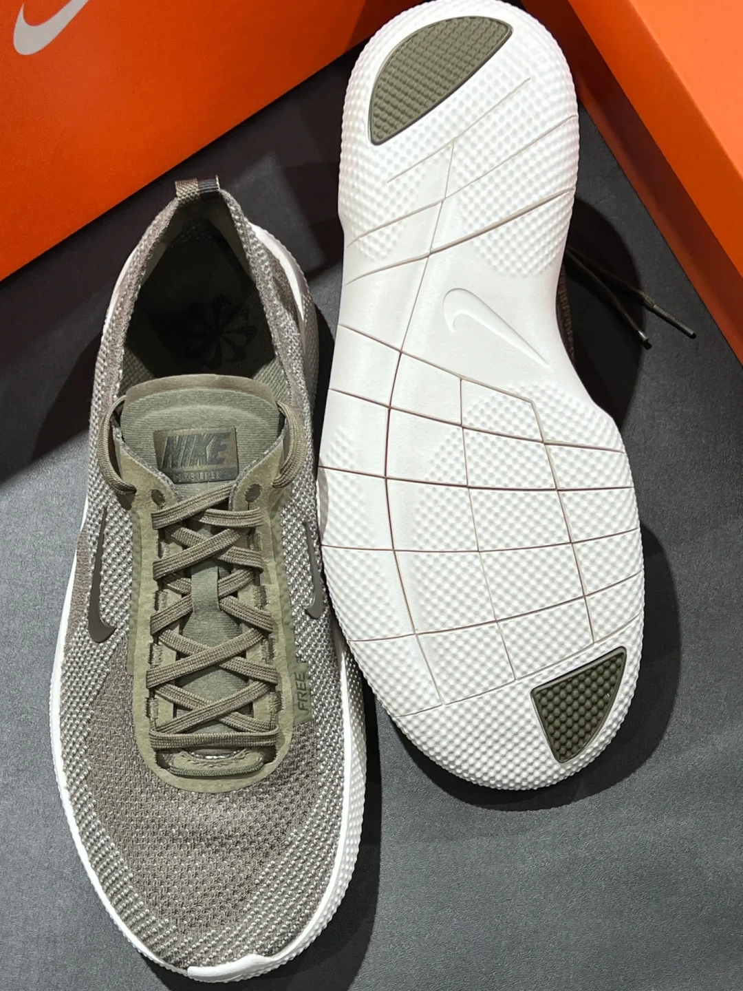 超舒适的NIKE FREE