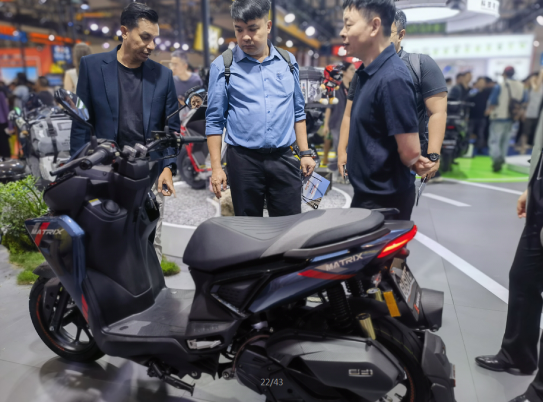古思特摩博会亮相三款新车,玩乐型踏板车产品矩阵成形!
