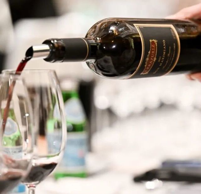 15次打败拉菲，智利十八罗汉马克西米诺，5次赢得酒王之战