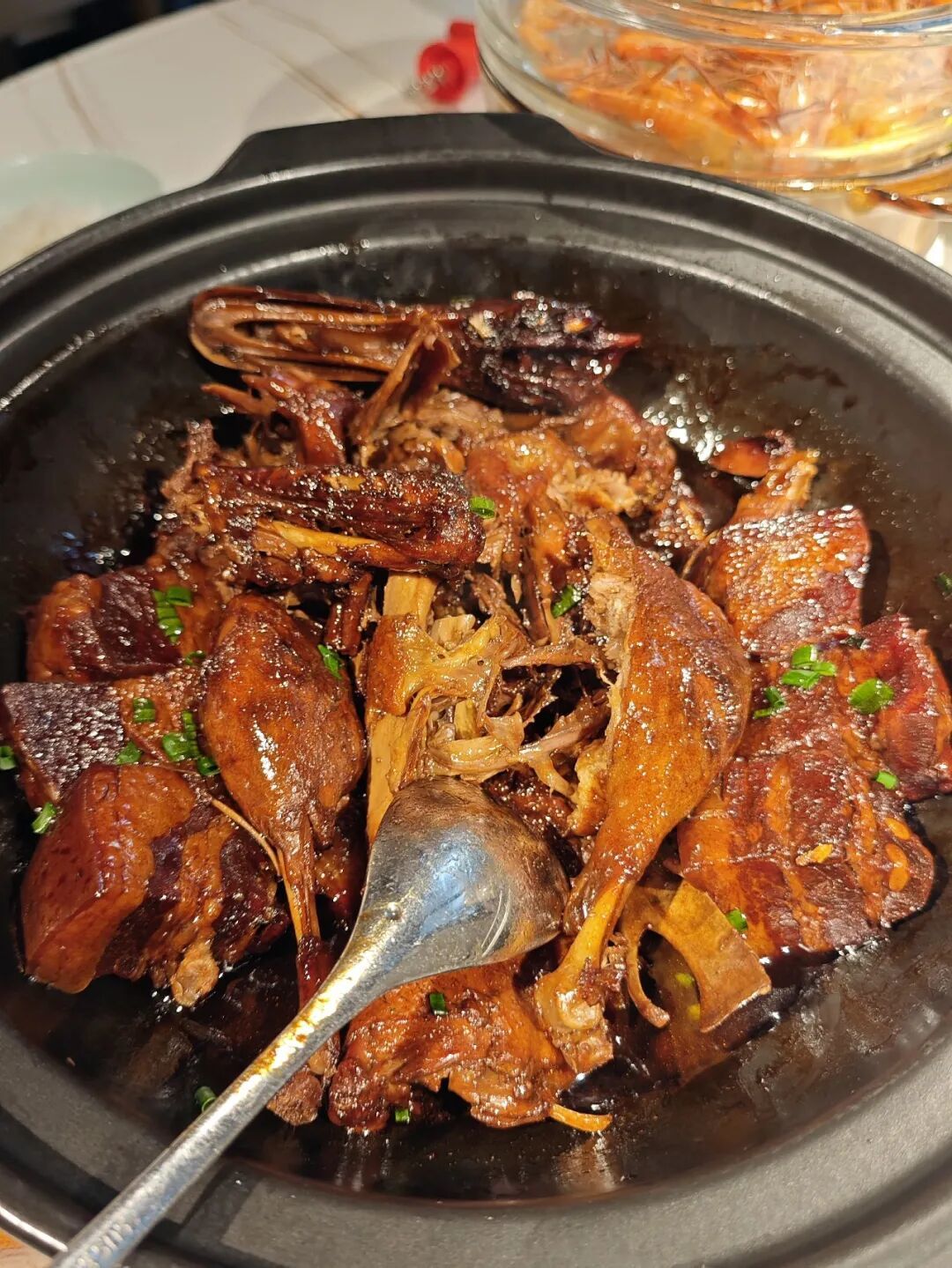 杭城探店184 | 带父母去西湖坐摇橹船,找到一家不错的私房菜