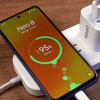 真我Neo8 1月22日发布：骁龙8+8000mAh+三星M14屏，售后全覆盖！