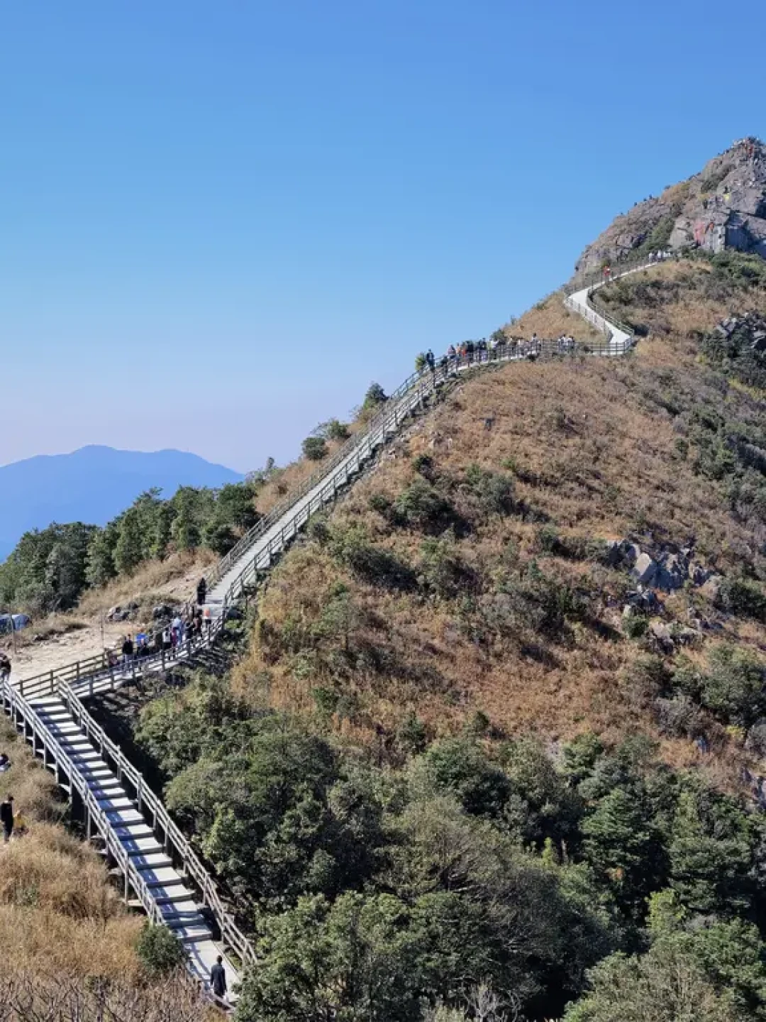 在广东东莞!!这座免费山峰风景美绝了‼️‼️