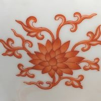 【故宫】清·乾隆·乾隆款白地矾红彩朵莲纹甘露瓶