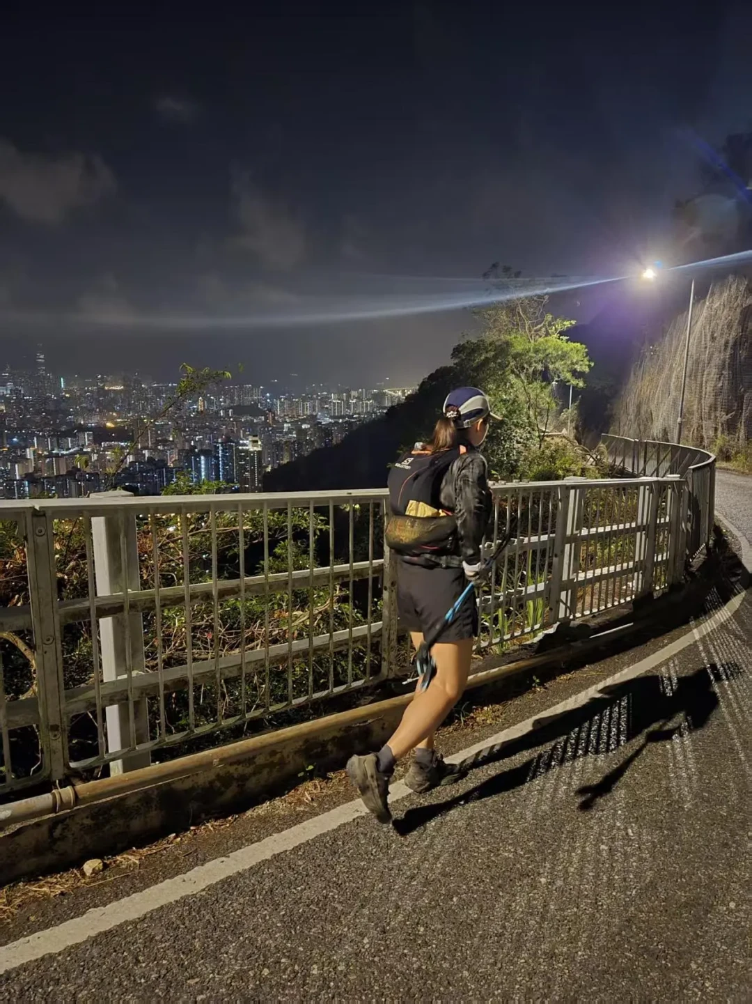 夜踩港百后半段