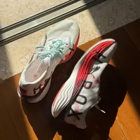 👟年度跑鞋测评｜竞速缓震综训全覆盖