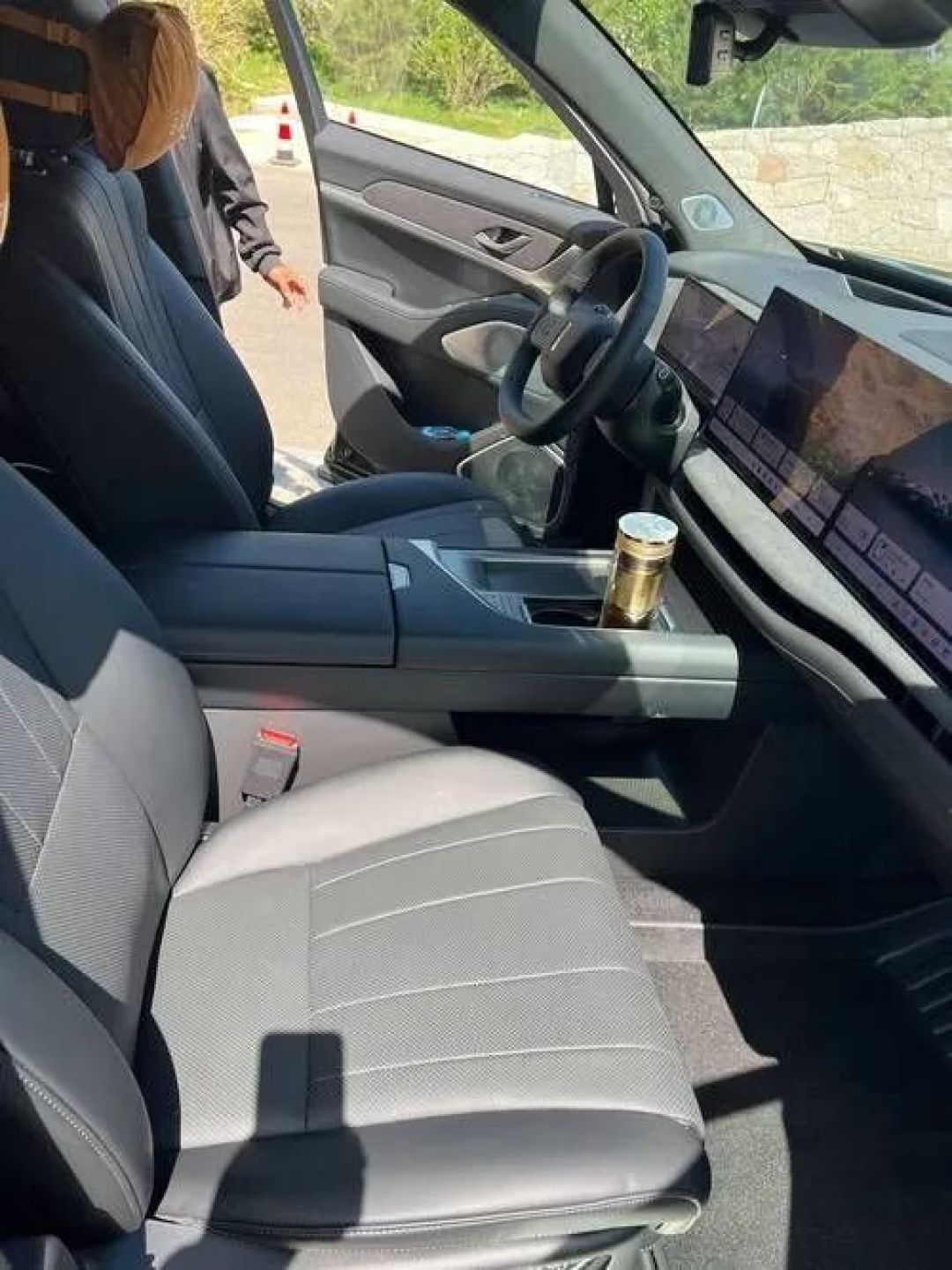 卖掉开了8年的燃油车,花35万买了一辆理想L8,开了6个月,终于明白网友说的了