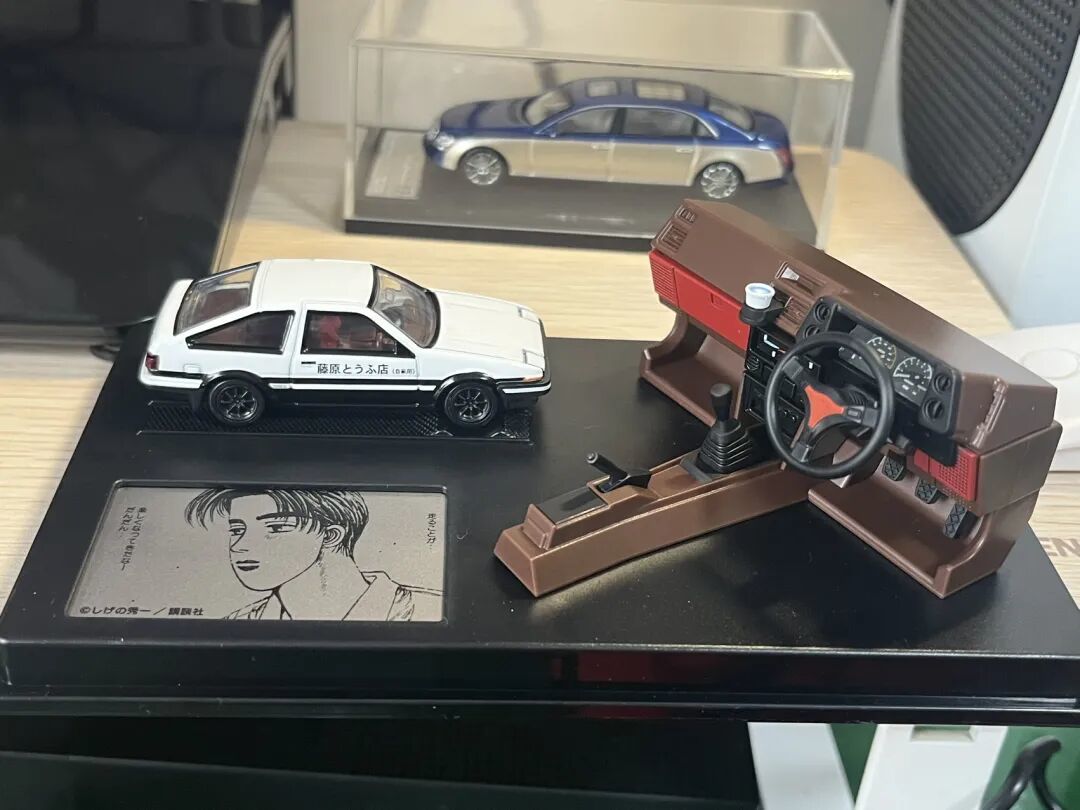 模玩-1/64车模-头文字D三十周年限量版 Ae86 驾驶台套装 丰田Tureno